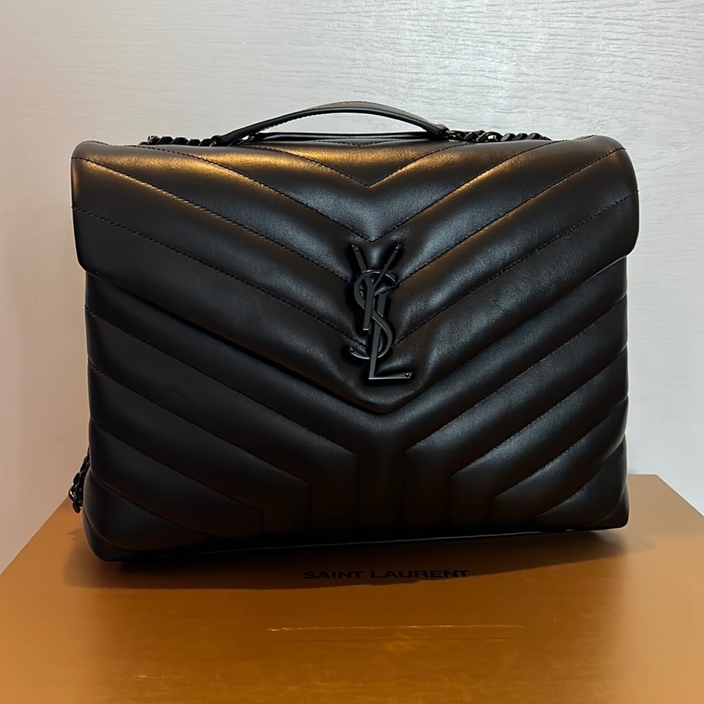 YSL Loulou Medium Chain Bag In Quilted Y Leather - Noir